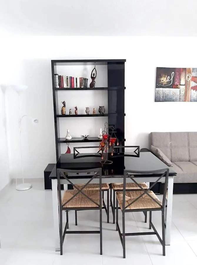 One Bedroom Appartement With Shared Pool Garden And Wifi At Costa Del Silencio 1 Km Away From The Beach